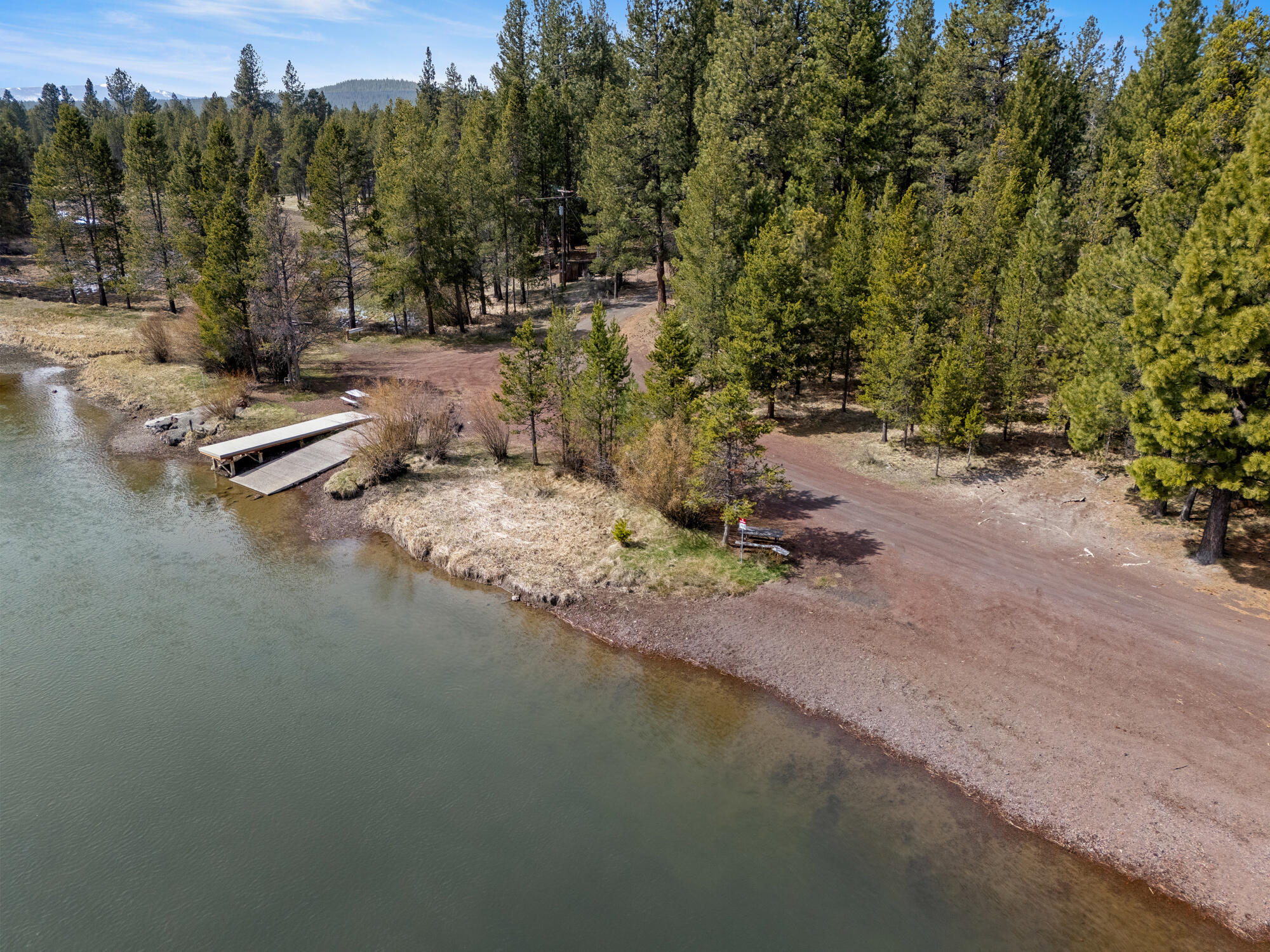 17292 Indio Road Bend, OR 97707 - Photo 11 of 25 Private River Access
