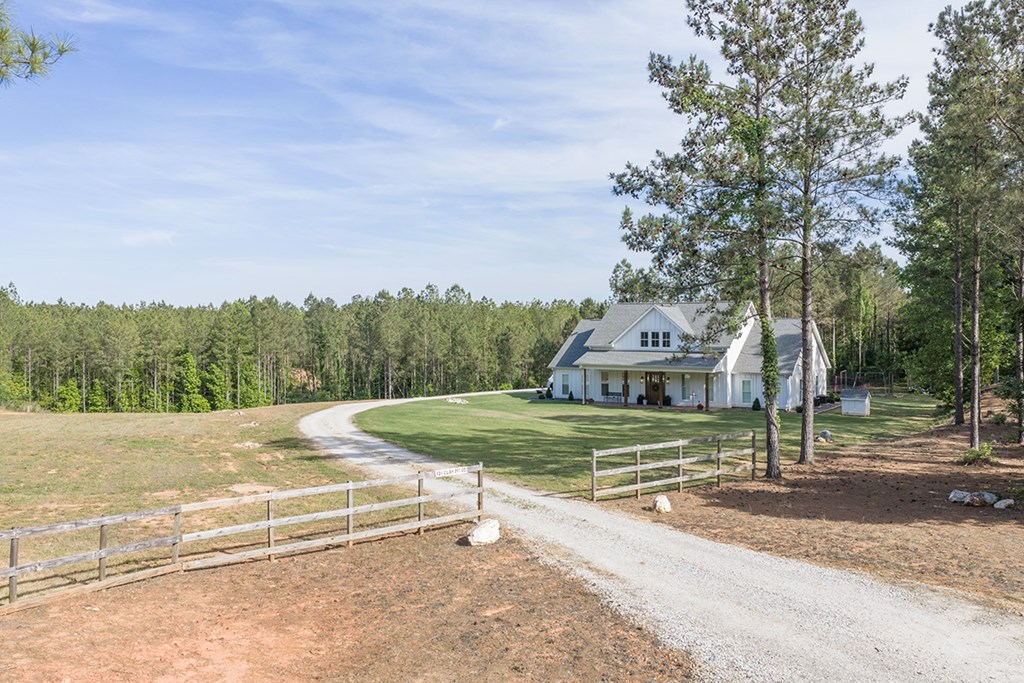 121 Clay Pit Road Ninety Six, SC 29666 - Photo 27 of 36 Gallery Image 27