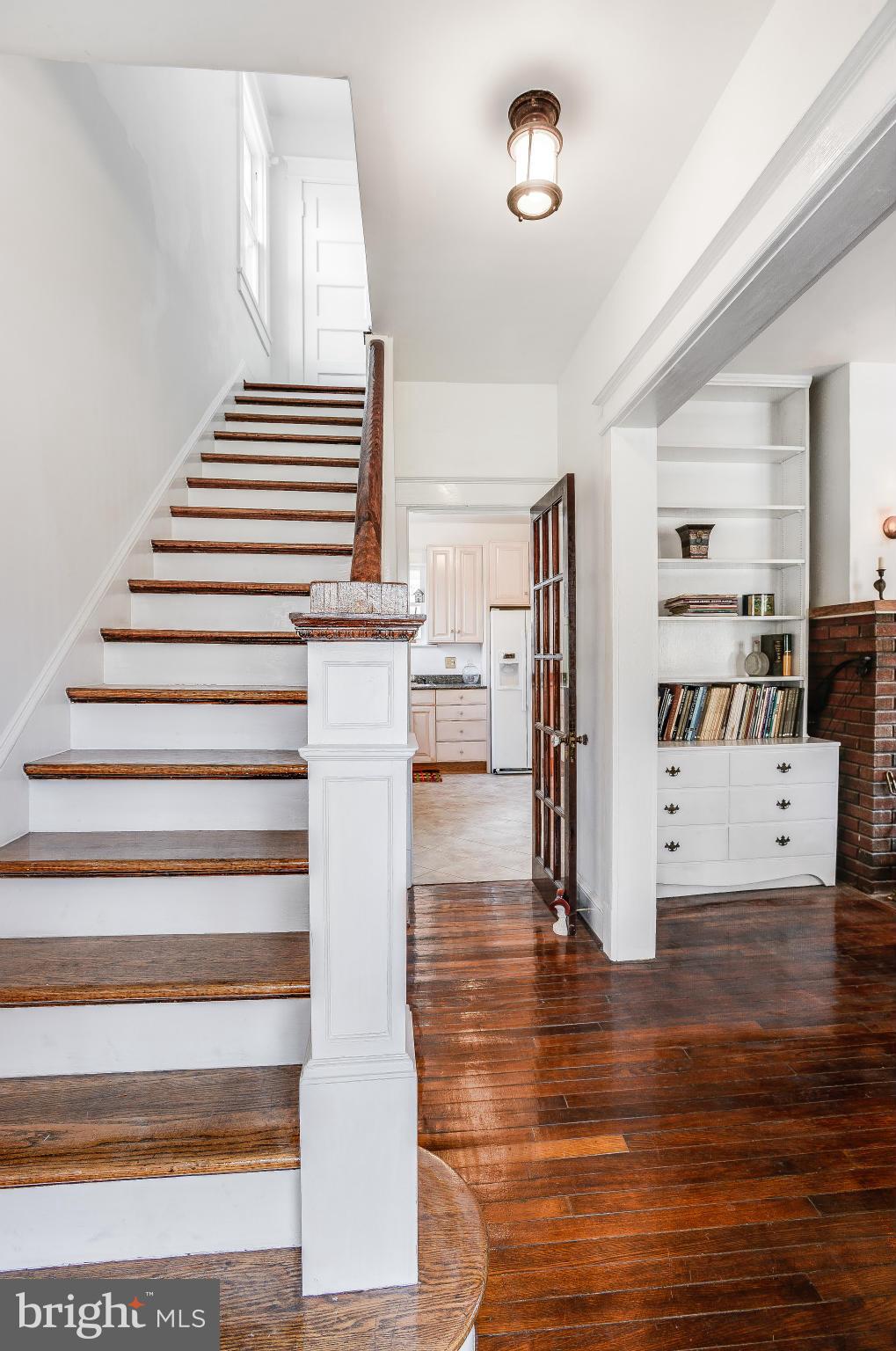 930 Randolph Road Silver Spring, MD 20904 - Photo 6 of 29 Interior (General)