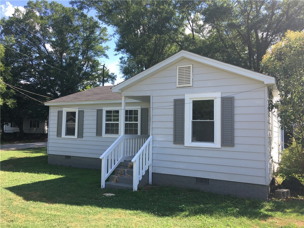 108 Sears Street Anderson, SC 29621 - Photo 1 of 12