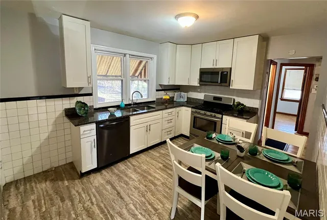 $147,000 | 7 St Thomas Court, Florissant, MO 63031