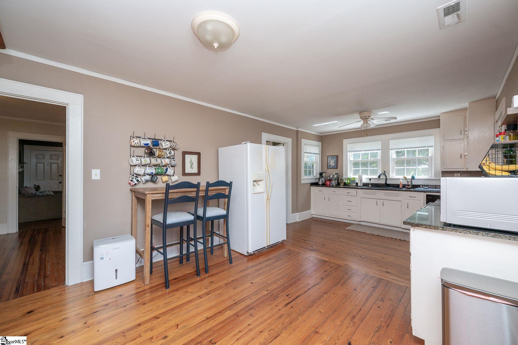 4132 Jordan Road Greer, SC 29651 - Photo 12 of 30