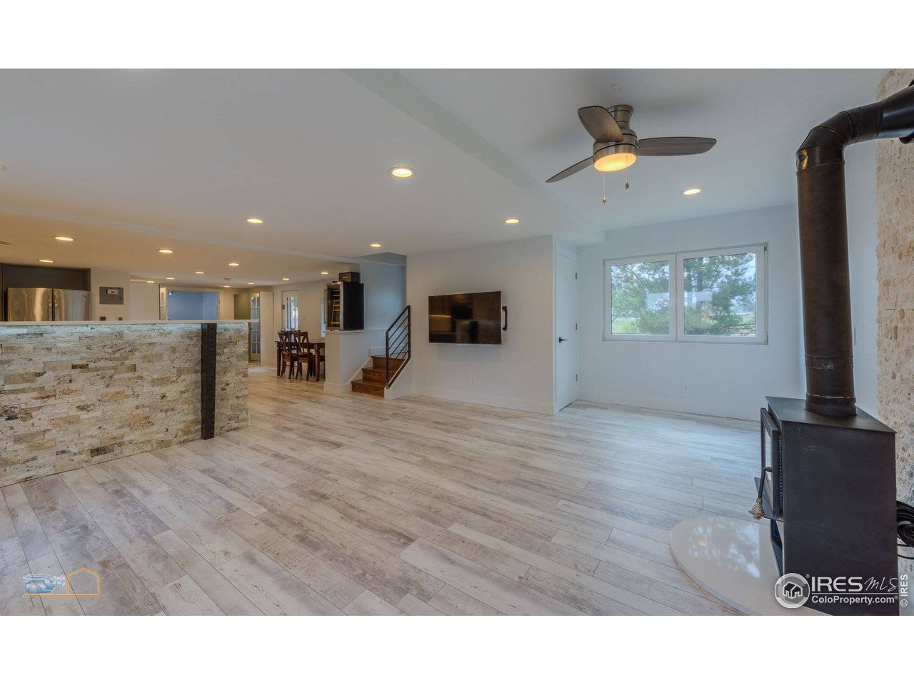 8155 Hygiene Road Longmont, CO 80503 - Photo 9 of 40 a view interior of a house and natural light