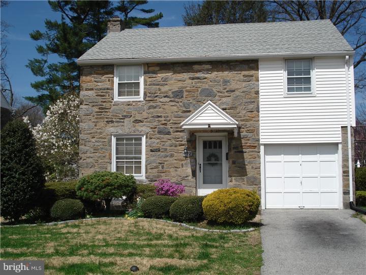 472 Maplewood Road Springfield, PA 19064 - Photo 3 of 12
