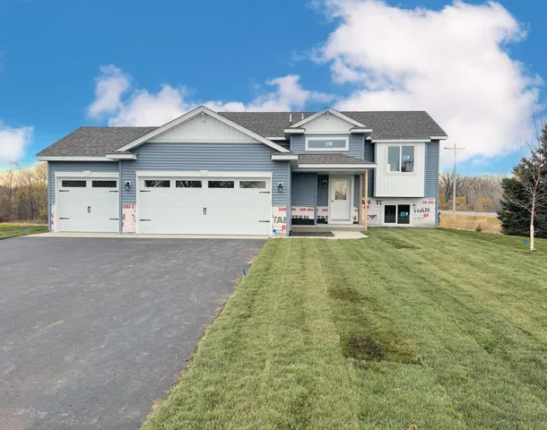 $320,000 | 23081 27th Avenue, St. Augusta, MN 56301