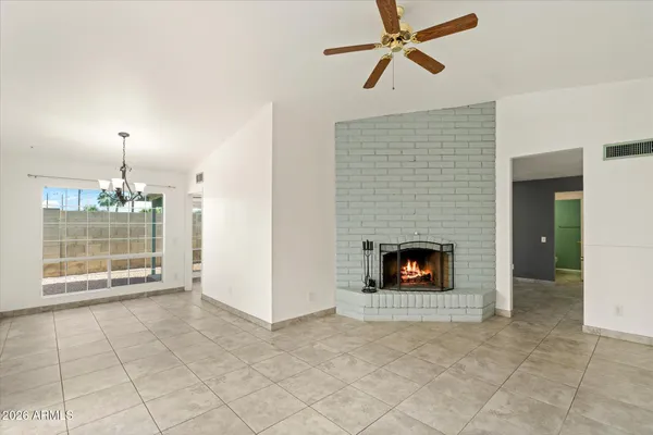 $2,200 | 8037 North 40th Avenue, Phoenix, AZ 85051