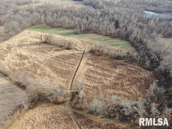 $650,000 | 3720 Preston Street, Paris, IL 61944