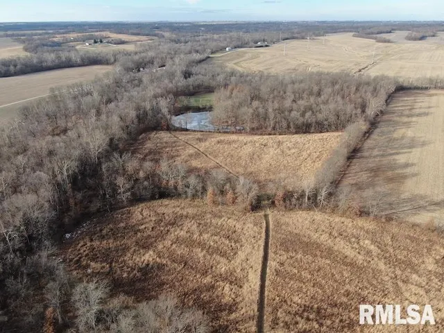 $650,000 | 3720 Preston Street, Paris, IL 61944