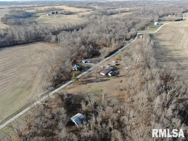 $650,000 | 3720 Preston Street, Paris, IL 61944