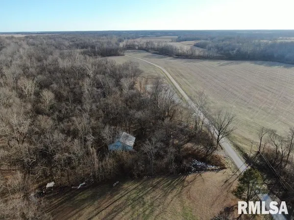 $650,000 | 3720 Preston Street, Paris, IL 61944