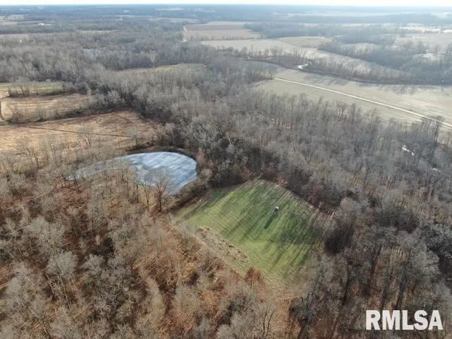 $650,000 | 3720 Preston Street, Paris, IL 61944