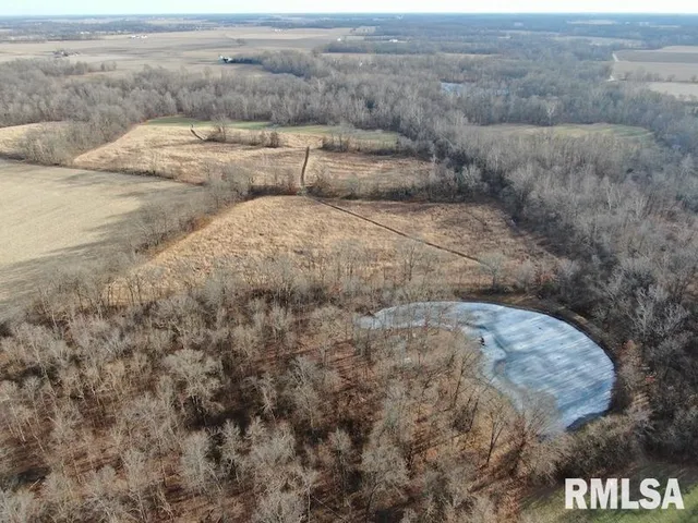 $650,000 | 3720 Preston Street, Paris, IL 61944