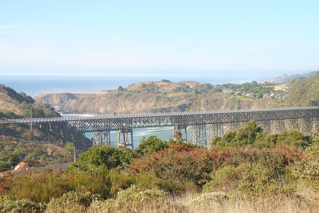 33800 Albion Ridge Road Albion, CA 95410 - Photo 1 of 1 a view of a lake with a city