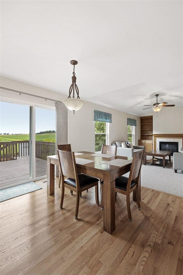 3402 Falcon View Road Southwest Cedar Rapids, IA 52404 - Photo 11 of 38 Gallery Image 11