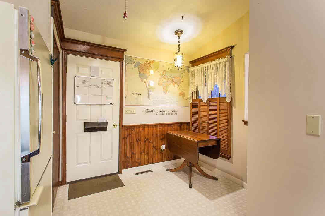 2021 Rendall Drive Jackson, MI 49201 - Photo 12 of 31