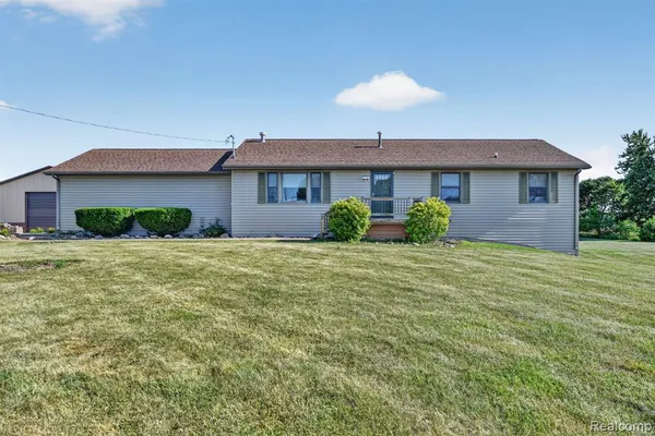 $315,000 | 9889 Ditch Road, Chesaning, MI 48616