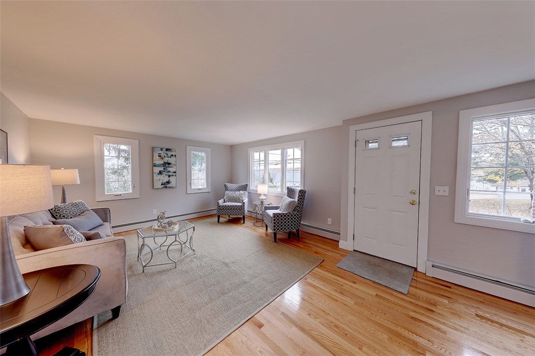 59 Angell Road Cumberland, RI 02864 - Photo 2 of 39 Family Room