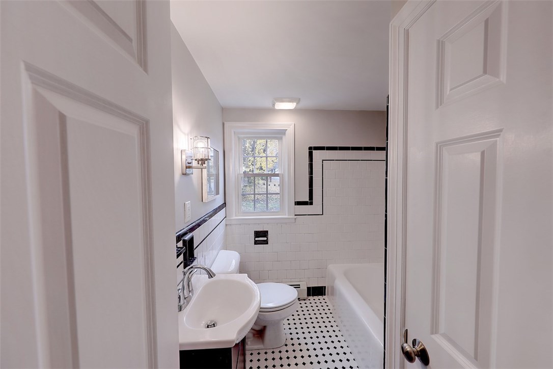 59 Angell Road Cumberland, RI 02864 - Photo 23 of 39 1st Floor Full Bathroom