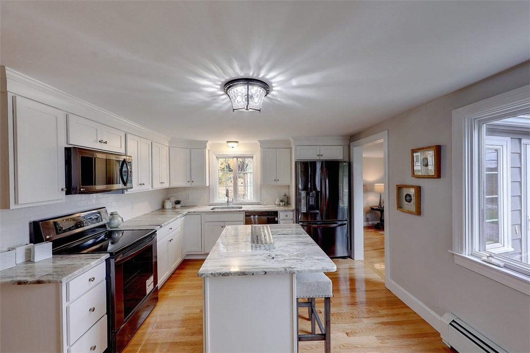 59 Angell Road Cumberland, RI 02864 - Photo 10 of 39 Kitchen