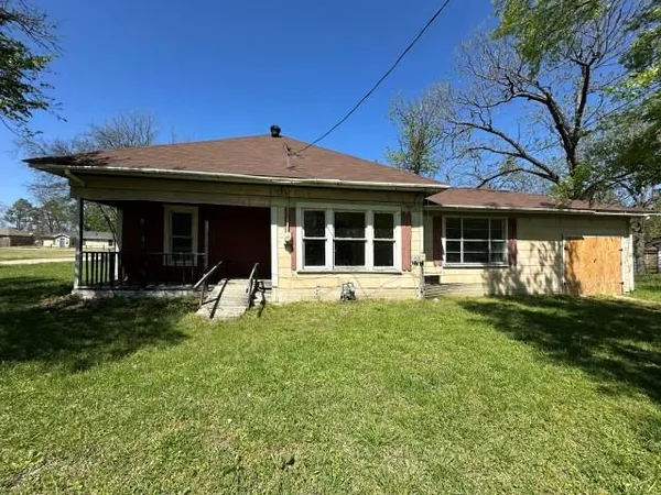 $65,000 | 201 East San Antonio Avenue, Cooper, TX 75432