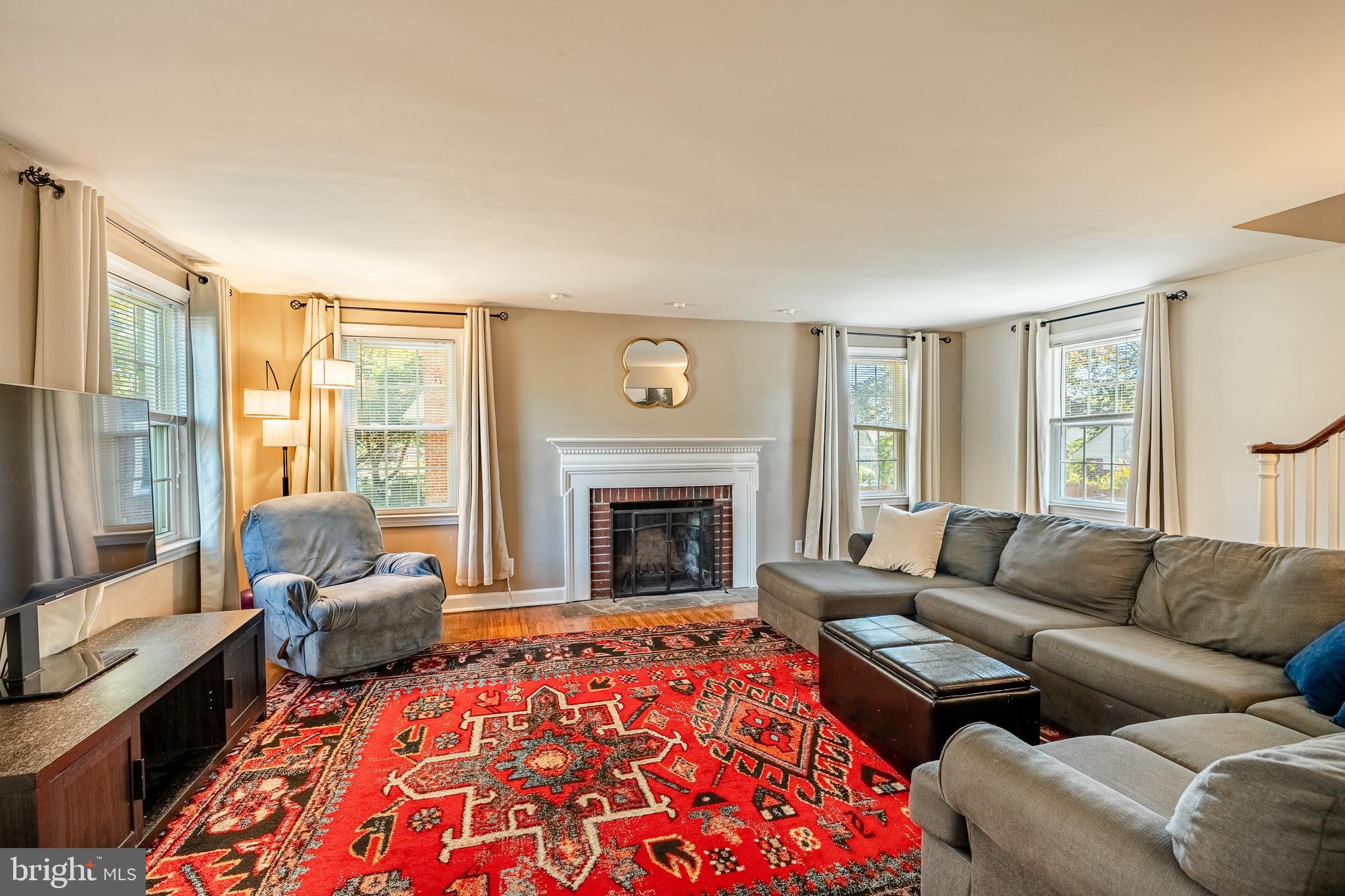 2708 Garrett Road Drexel Hill, PA 19026 - Photo 4 of 27