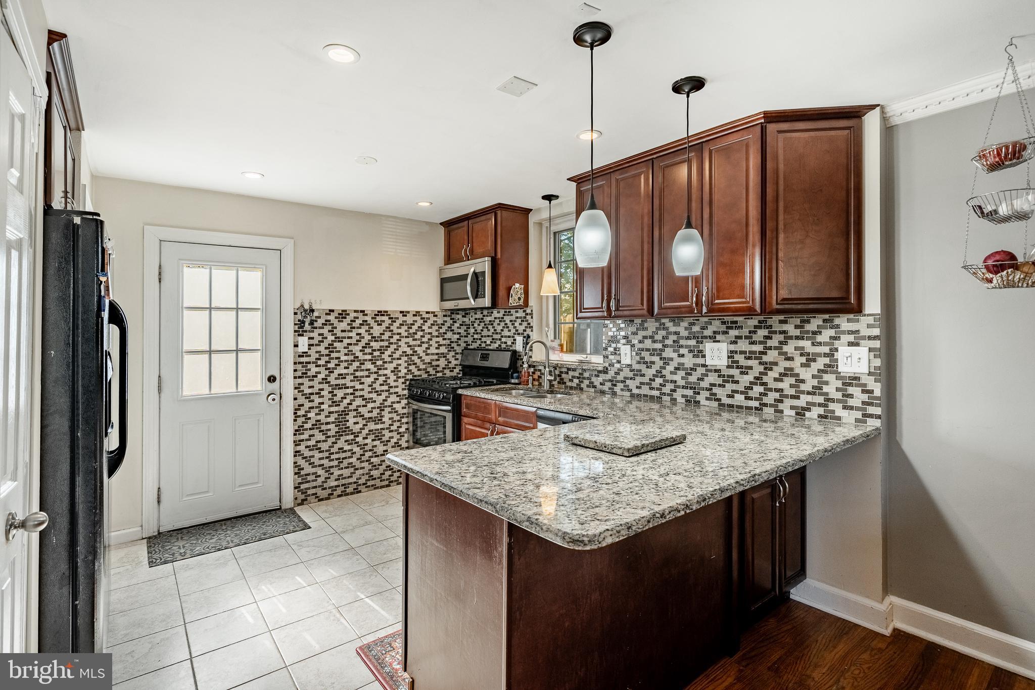 2708 Garrett Road Drexel Hill, PA 19026 - Photo 8 of 27