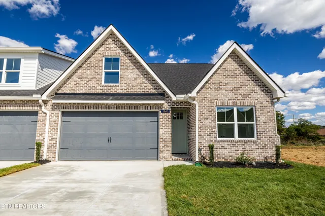 $349,000 | 160 River Park Lane, Sweetwater, TN 37874