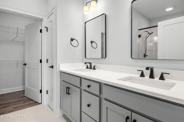 $349,000 | 160 River Park Lane, Sweetwater, TN 37874