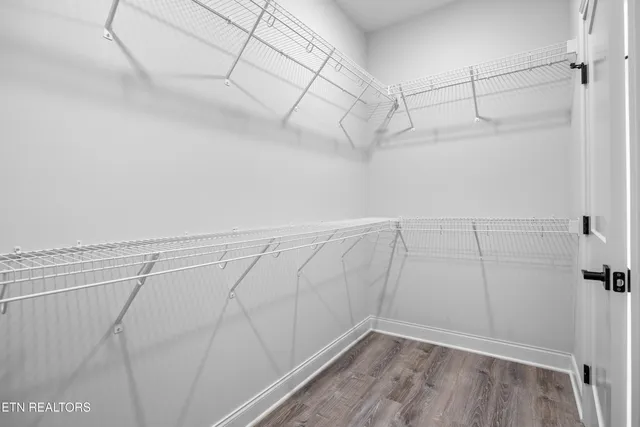 $349,000 | 160 River Park Lane, Sweetwater, TN 37874