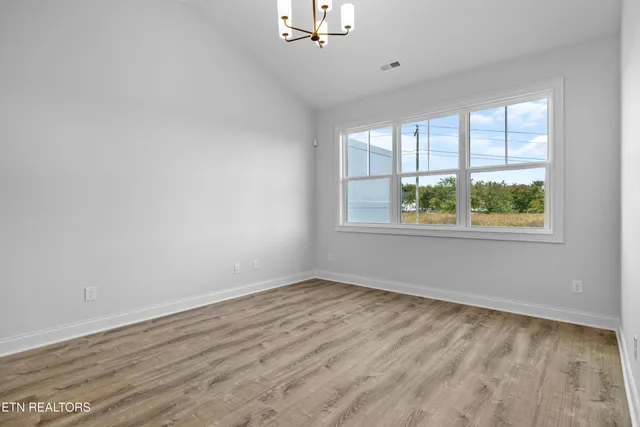 $349,000 | 160 River Park Lane, Sweetwater, TN 37874