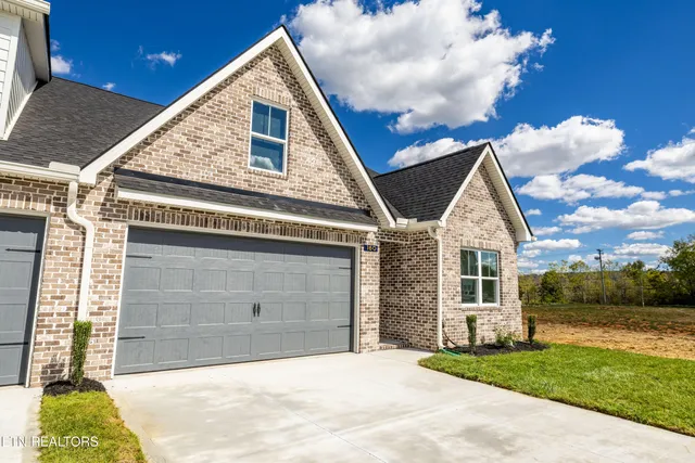 $349,000 | 160 River Park Lane, Sweetwater, TN 37874