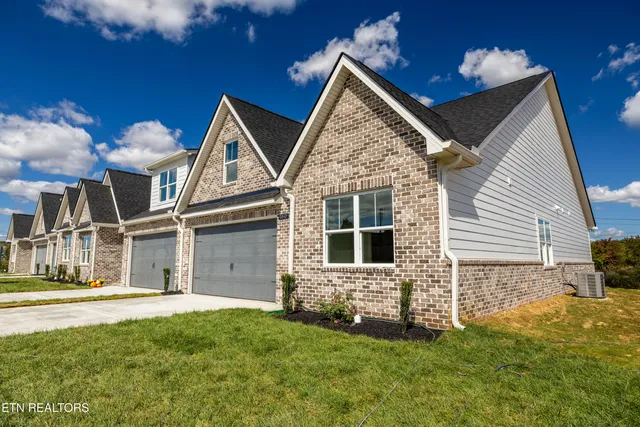 $349,000 | 160 River Park Lane, Sweetwater, TN 37874