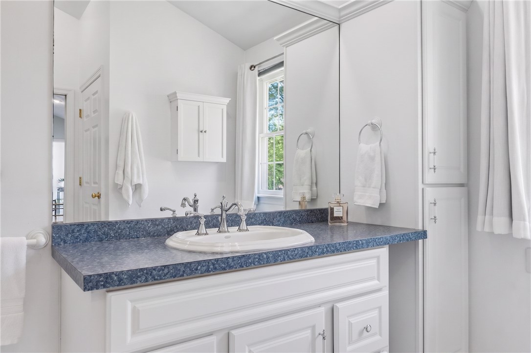 35 Leuba Road Coventry, RI 02816 - Photo 21 of 42