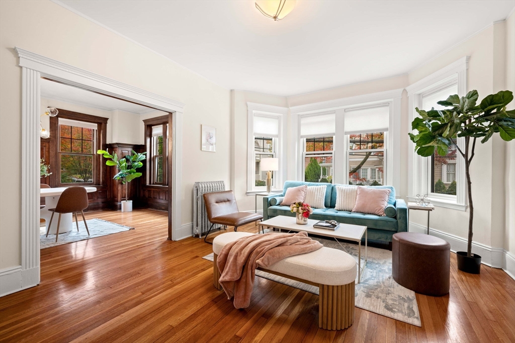 32 Kilsyth Road, Unit 1 Brookline, MA 02445 - Photo 1 of 37 Gallery Image 1