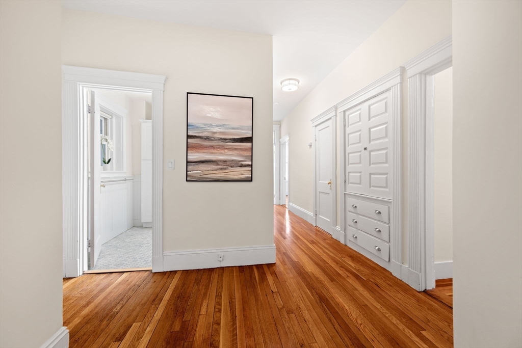 32 Kilsyth Road, Unit 1 Brookline, MA 02445 - Photo 24 of 37 Gallery Image 24