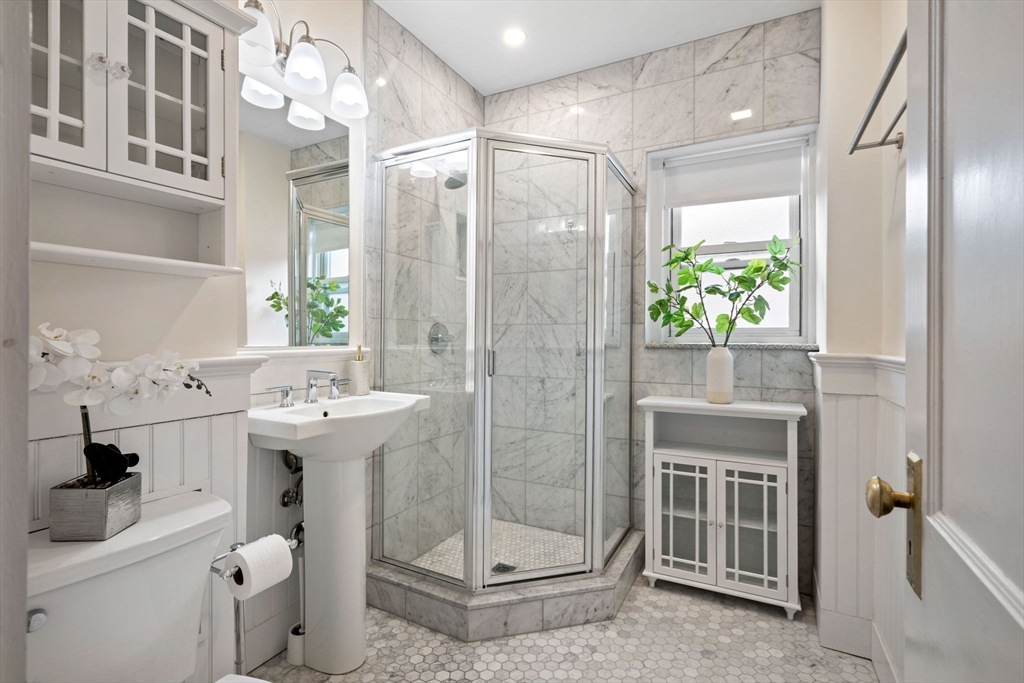 32 Kilsyth Road, Unit 1 Brookline, MA 02445 - Photo 30 of 37 Gallery Image 30