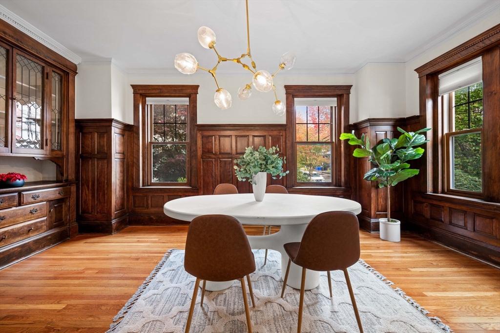 32 Kilsyth Road, Unit 1 Brookline, MA 02445 - Photo 7 of 37 Gallery Image 7