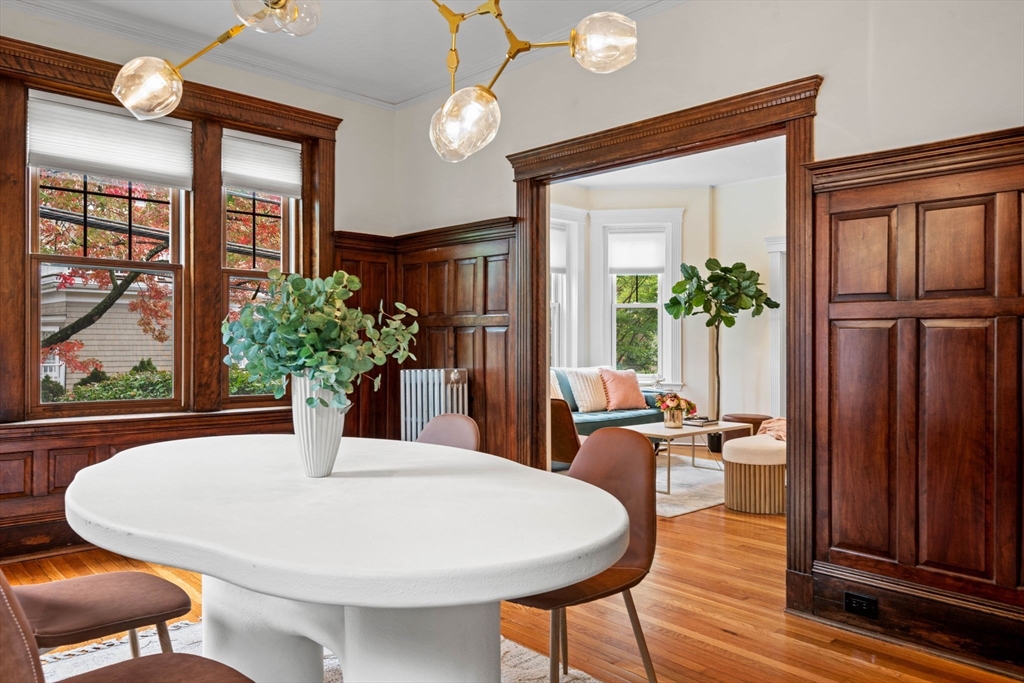 32 Kilsyth Road, Unit 1 Brookline, MA 02445 - Photo 8 of 37 Gallery Image 8