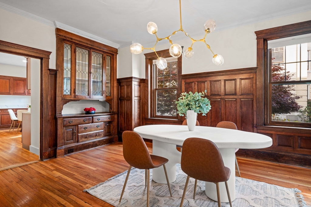 32 Kilsyth Road, Unit 1 Brookline, MA 02445 - Photo 10 of 37 Gallery Image 10