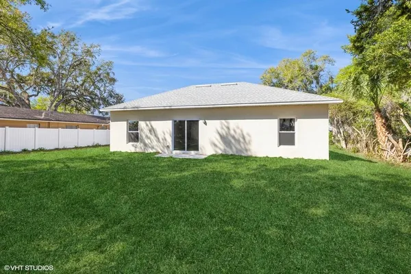 $2,295 | 613 Dakota Avenue, St. Cloud, FL 34769