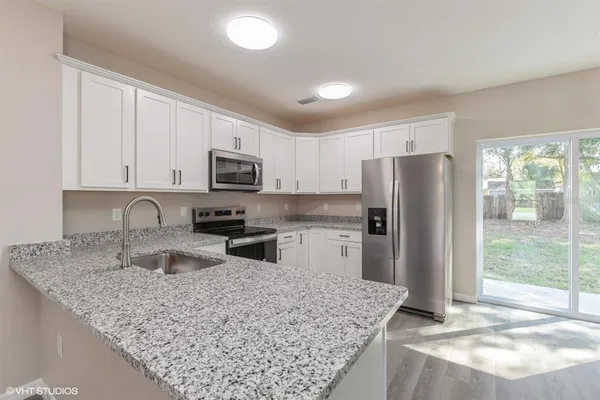 $2,295 | 613 Dakota Avenue, St. Cloud, FL 34769