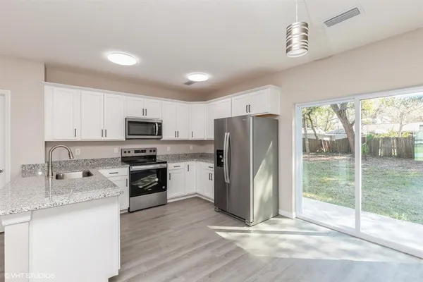 $2,295 | 613 Dakota Avenue, St. Cloud, FL 34769