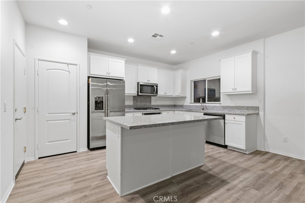 35288 Price Street Beaumont, CA 92223 - Photo 2 of 27