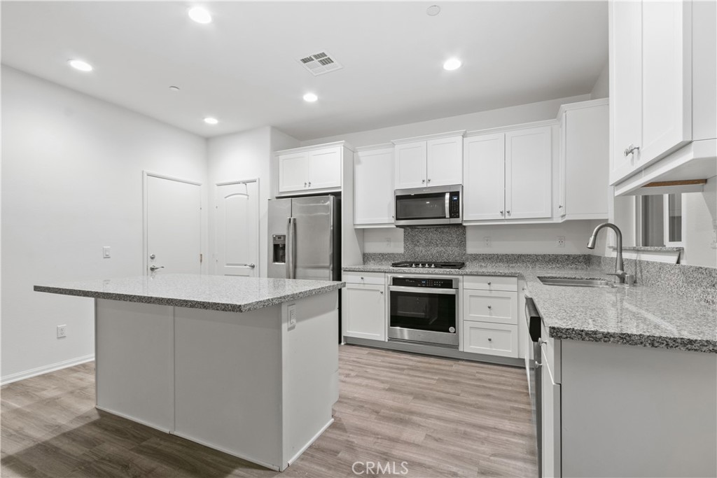 35288 Price Street Beaumont, CA 92223 - Photo 3 of 27