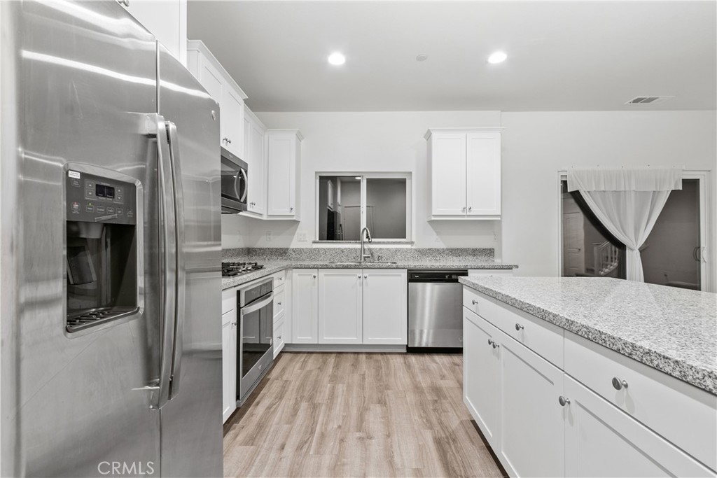 35288 Price Street Beaumont, CA 92223 - Photo 4 of 27