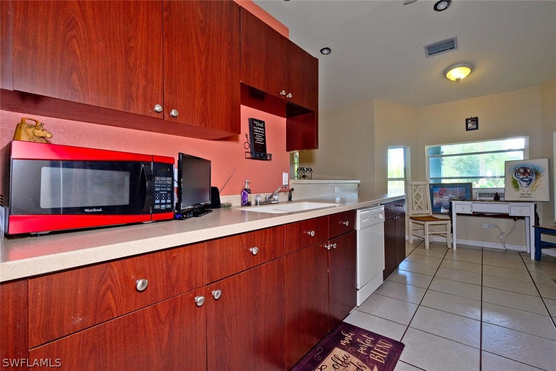 2321 Webster Road Alva, FL 33920 - Photo 12 of 26 Gallery Image 12