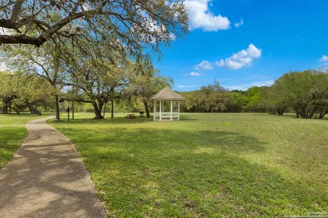 $185,000 | 13130 Blanco Road, Unit 1504, San Antonio, TX 78216