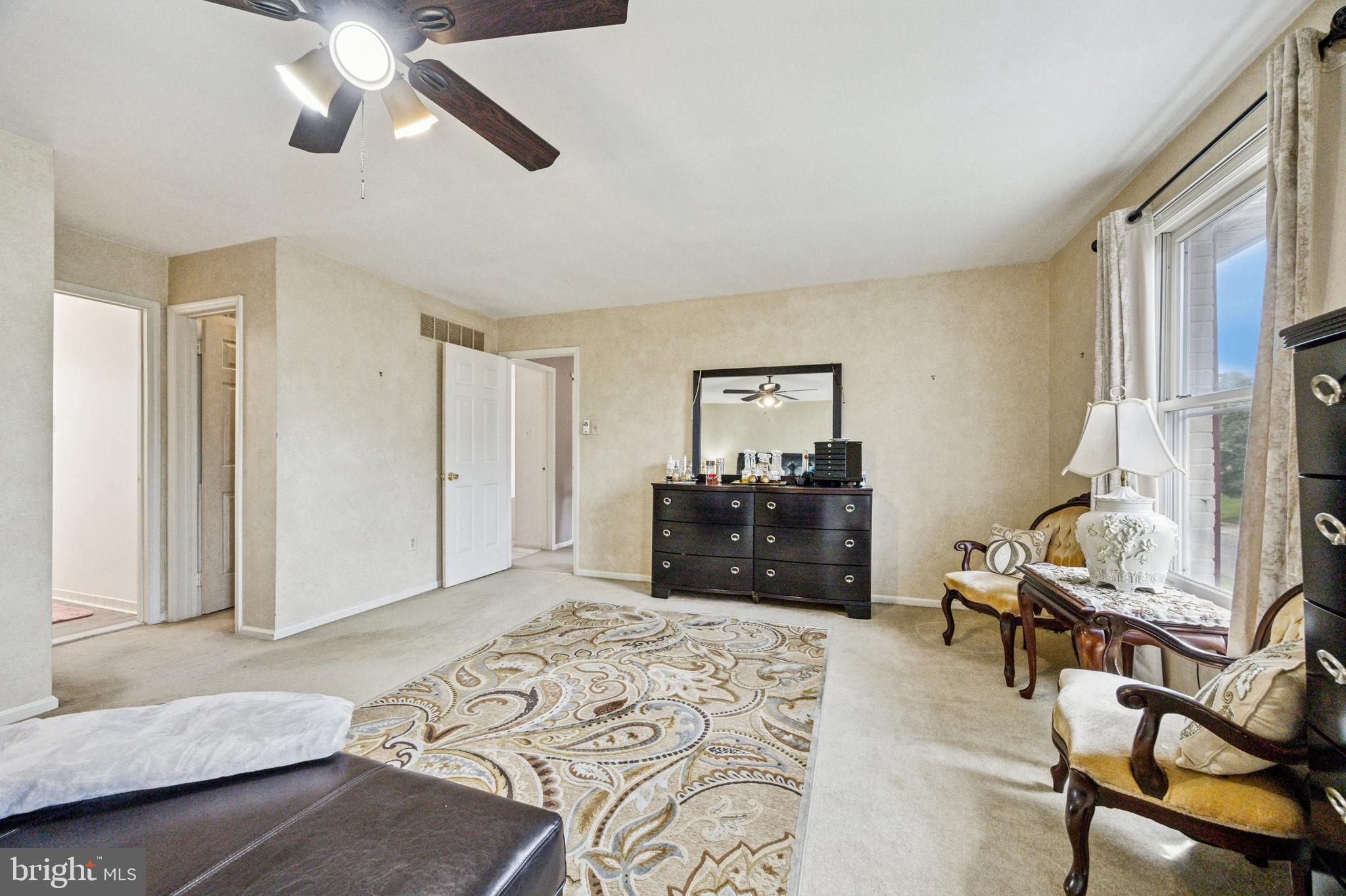 21 Roy Lane Huntingdon Valley, PA 19006 - Photo 21 of 35