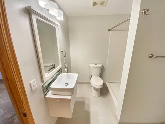 $421,000 | 3017 Rainier Court, Burnsville, MN 55337