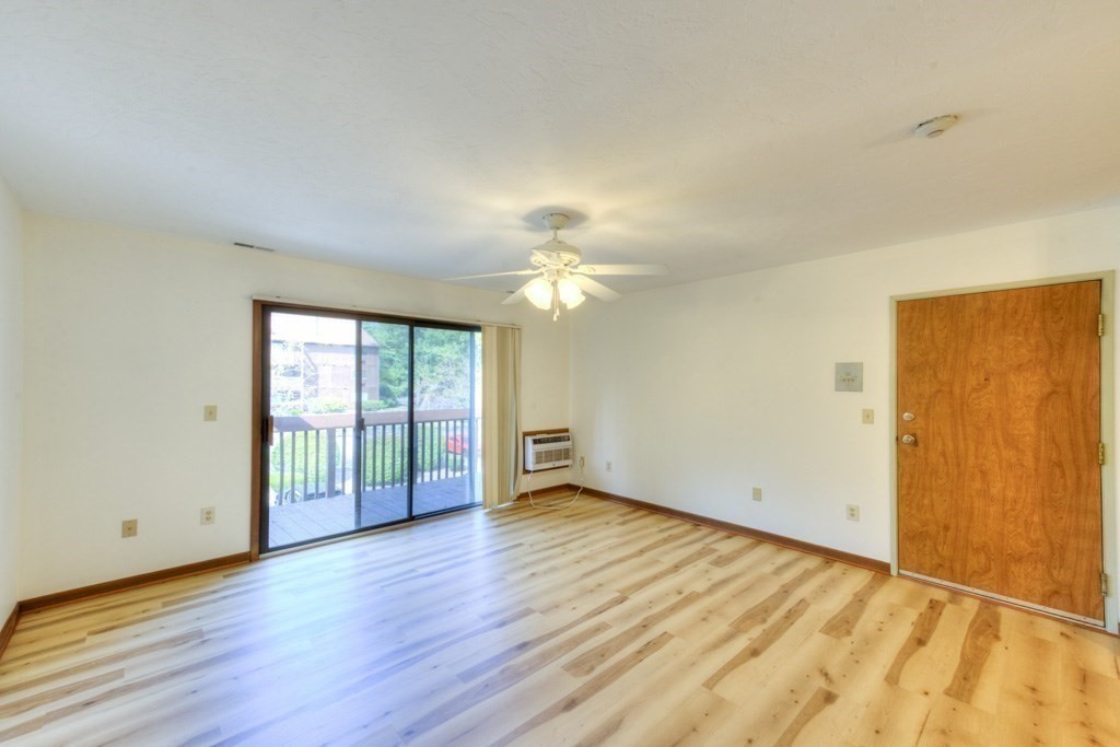 340 Sunderland Road, Unit 23 Worcester, MA 01604 - Photo 5 of 22 Gallery Image 5
